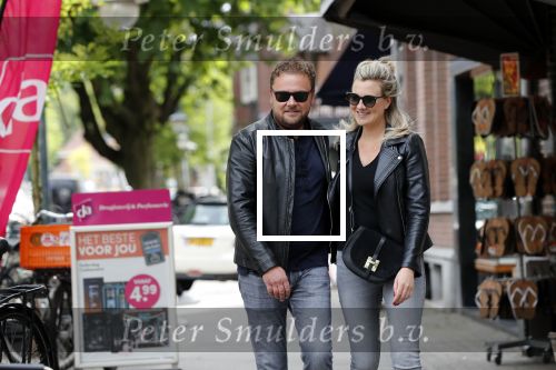 Amsterdam 27 mei 2019
Wesly Bronkhorst met zijn vriendin op de cornelis schuytstraat.
