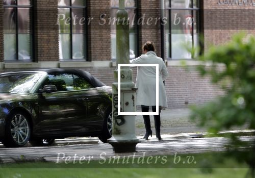 Amsterdam 14 mei 2020
Astrid Joosten arriveert bij haar huis .