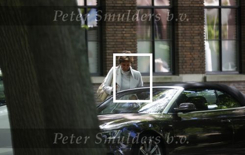 Amsterdam 14 mei 2020
Astrid Joosten arriveert bij haar huis .