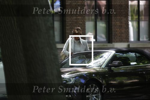 Amsterdam 14 mei 2020
Astrid Joosten arriveert bij haar huis .