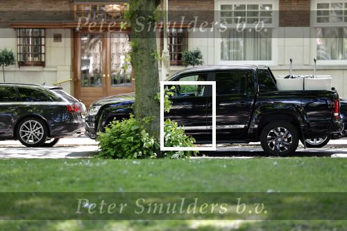 Amsterdam 17 mei 2020
Partner Astrid Joosten helpt met verhuizen