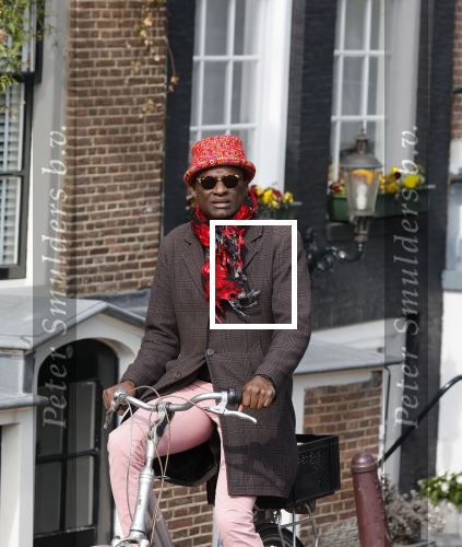 Amsterdam 30 april 2020
Baba ( Orange babies) op de fiets in Amsterdam.