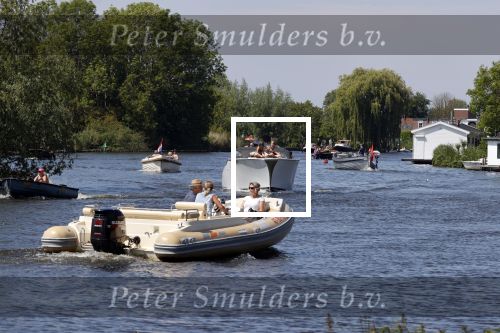 Nederhorst den Berg en Muiden 21 mei 2020
Heel veel boten varen op de vecht.