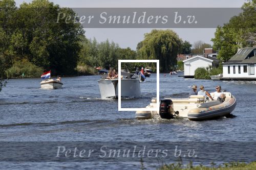 Nederhorst den Berg en Muiden 21 mei 2020
Heel veel boten varen op de vecht.