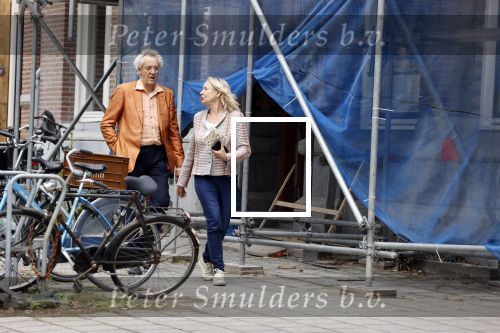 Amsterdam 8 juni 2020
Boudewijn Poelman met zijn  vrouw In Amsterdam zuid.