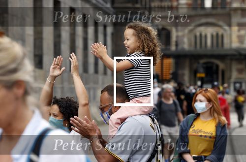 Amsterdam 1 juni 2020
Demonstratie op de dam tegen politiegeweld tegen donkere mensen naar aanleiding van de dood van George Floyd door poltieman in USA