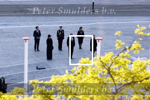 Amsterdam 4 mei 2020
Dodenherdenking op de dam zonder publiek vanwege Corona . Koning Willem Alexander Koningin Maxima Femke Halsema Gerdi Verbeet en Mark Rutte zijn aanwezig . Er ston veel politie aan de zijkanten en op de daken .