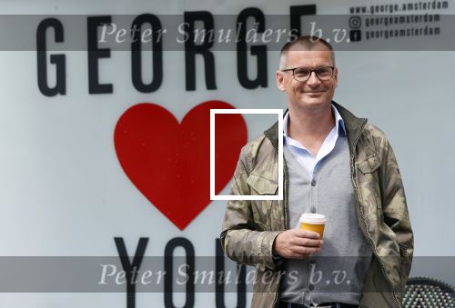 Amsterdam 6 juni 2020
Eelko v Kooten haalt kopje koffie