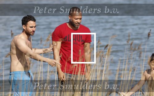 Durgerdam 9 mei 2020
Everon Jackson Hooi en Jozua Augusto zijn  weer bij elkaar. Ze gingen zwemmen met 2 neefjes.