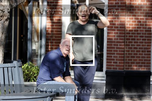 Amsterdam 19 mei 2020
Evert Santegoeds met partner Robert Halewijn op de cornelis schuytstraat