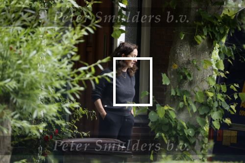 Amsterdam / Holyslott 6 juni 2020
Robert Oeij en Femke Halsema verhuizen hun spullen van de burgemeesterswoning naar hun huis in Holysloot.