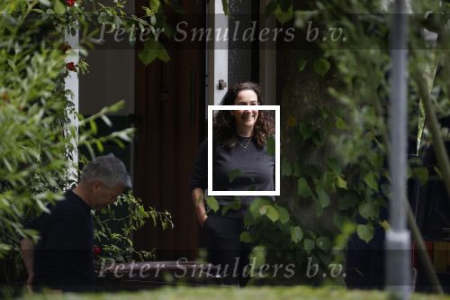 Amsterdam / Holyslott 6 juni 2020
Robert Oeij en Femke Halsema verhuizen hun spullen van de burgemeesterswoning naar hun huis in Holysloot.