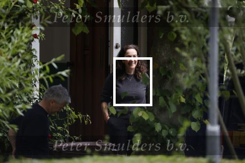 Amsterdam / Holyslott 6 juni 2020
Robert Oeij en Femke Halsema verhuizen hun spullen van de burgemeesterswoning naar hun huis in Holysloot.