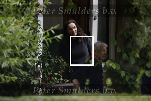 Amsterdam / Holyslott 6 juni 2020
Robert Oeij en Femke Halsema verhuizen hun spullen van de burgemeesterswoning naar hun huis in Holysloot.