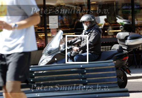 Amsterdam 19 mei 2020
Ferry de Kok op zijn driewieler motor MP3