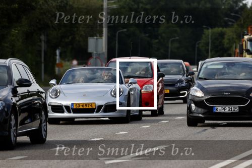 Noordwijk / Wassenaar 12 juni 2020
Frank Dane met zijn vriendin in porsche 911 cabrio.