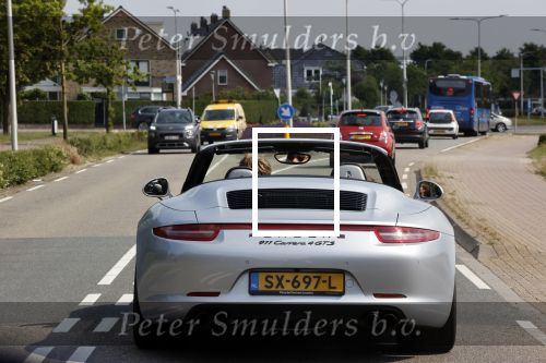 Noordwijk / Wassenaar 12 juni 2020
Frank Dane met zijn vriendin in porsche 911 cabrio.
