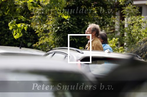 Amstelveen 3 mei 2020
Oud rechter ( van oa Volkert v d Graaf) Frans Bauduin gaat met zijn vrouw wandelen .