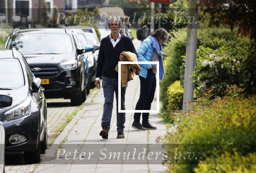 Amstelveen 3 mei 2020
Oud rechter ( van oa Volkert v d Graaf) Frans Bauduin gaat met zijn vrouw wandelen .