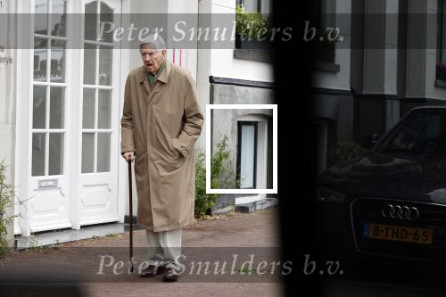 Amsterdam 5 juni 2020
Frits Bolkestein loopt naar zijn huis aan de Amstel