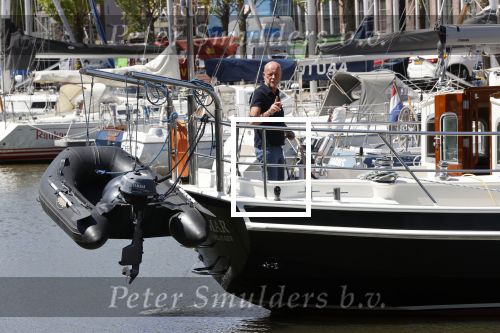 Harlingen 28 mei 2020
Frits Wester en een vriend (Jaap) varen de haven van Harlingen uit met de zeilboot van Frits