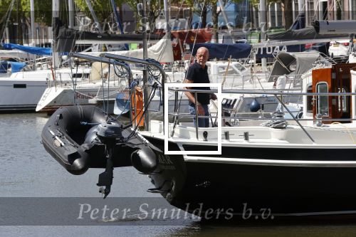 Harlingen 28 mei 2020
Frits Wester en een vriend (Jaap) varen de haven van Harlingen uit met de zeilboot van Frits