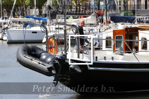 Harlingen 28 mei 2020
Frits Wester en een vriend (Jaap) varen de haven van Harlingen uit met de zeilboot van Frits
