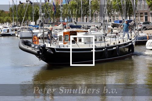 Harlingen 28 mei 2020
Frits Wester en een vriend (Jaap) varen de haven van Harlingen uit met de zeilboot van Frits
