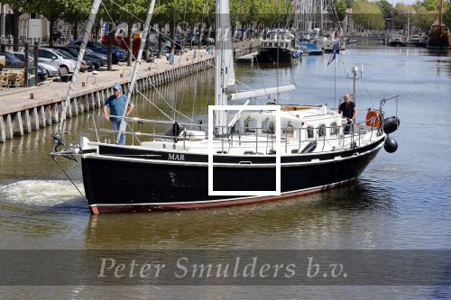 Harlingen 28 mei 2020
Frits Wester en een vriend (Jaap) varen de haven van Harlingen uit met de zeilboot van Frits