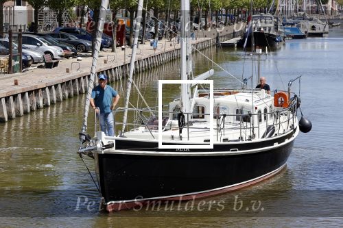Harlingen 28 mei 2020
Frits Wester en een vriend (Jaap) varen de haven van Harlingen uit met de zeilboot van Frits
