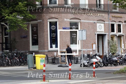 Amsterdam 2 juni 2020
Bij de restaurants van Gordon zijn de terassen bijna leeg . (Blushing en The Burgerroom)