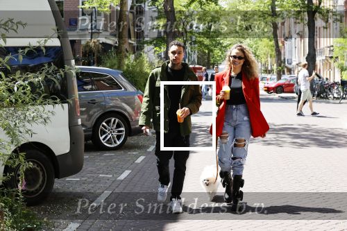 Amsterdam 27 mei 2020
Gregory v d Wiel en zijn vriendin Rose Bertram zijn weer terug naar Nederrland verhuisd.