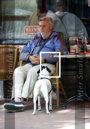 Amsterdam 7 juni 2020
Hans v d Togt met wijntje bitterballen en hondje op terras.