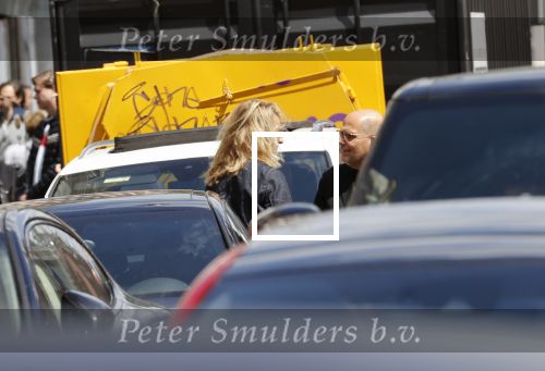 Amsterdam 23 mei 2020
Jaap v Zweden op de fiets op de pc Hooftstraat. Jaap kust zijn vrouw Aaltje