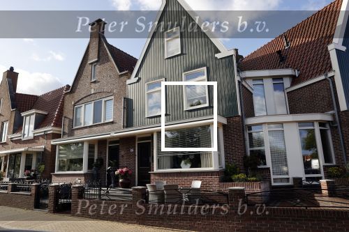 Volendam 11 mei 2020
Huis van oud BZN lid Jack Veerman .
