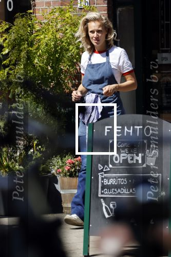Amsterdam 6 mei 2020
Jennifer Hofman werkt parttime in het restaurant van haar vriend