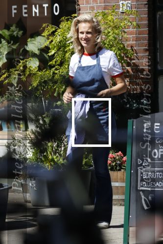 Amsterdam 6 mei 2020
Jennifer Hofman werkt parttime in het restaurant van haar vriend