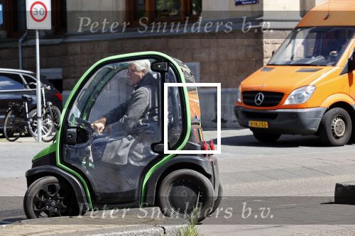 Amsterdam 15 mei 2020
Jeroen en Herman Krabbe in hun biro karretje