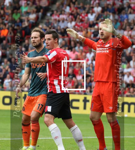 Eindhoven, 22 September 2019 Kompetitiewedstrijd PSV-AJAX, eindstand 1-1
Seiozen 2019/2020
Jeroen Zoet Nick Viergever Daley Blind