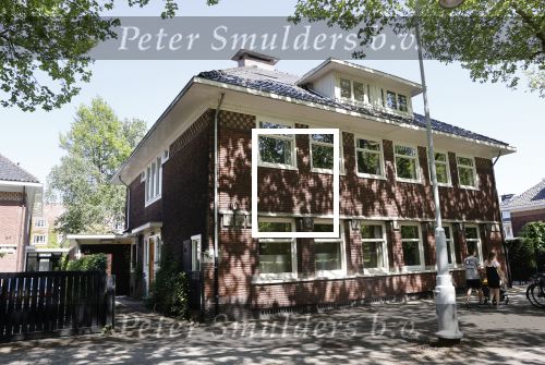 Amsterdam 9 mei 2020
Nieuwe huis van Jeroen en Danie v d Boom in Amsterdam zuid