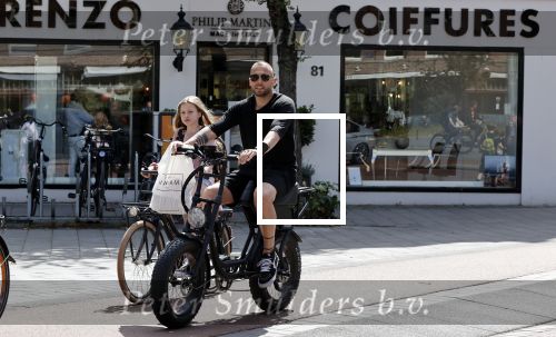 Amsterdam 28 mei 2020
Johnny Heitinga met zijn kinderen Jezebel en Lennox op de fiets in Amsterdam zuid