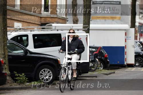 Amsterdam 15 mei 2020
Lieke v Lexmond op de fiets in Amsterdam