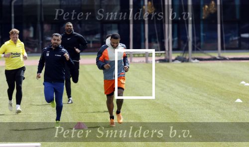 Amsterdam 14 mei 2020
Memphis Depay Edgar David Orlando Engelaar en Ronald Koeman jr trainen in het olympisch stadion.