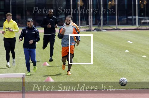 Amsterdam 14 mei 2020
Memphis Depay Edgar David Orlando Engelaar en Ronald Koeman jr trainen in het olympisch stadion.