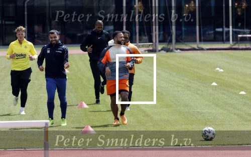 Amsterdam 14 mei 2020
Memphis Depay Edgar David Orlando Engelaar en Ronald Koeman jr trainen in het olympisch stadion.