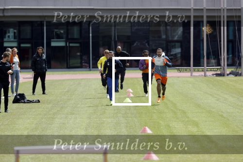 Amsterdam 14 mei 2020
Memphis Depay Edgar David Orlando Engelaar en Ronald Koeman jr trainen in het olympisch stadion.