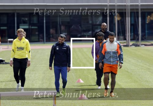 Amsterdam 14 mei 2020
Memphis Depay Edgar David Orlando Engelaar en Ronald Koeman jr trainen in het olympisch stadion.
