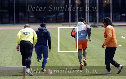 Amsterdam 14 mei 2020
Memphis Depay Edgar David Orlando Engelaar en Ronald Koeman jr trainen in het olympisch stadion.