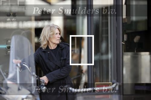 Amsterdam 15 mei 2020
Mieke v d Weij op straat in Amsterdam.