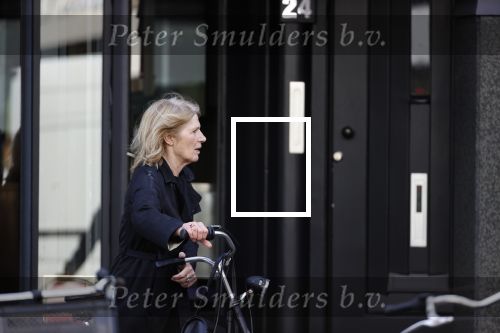 Amsterdam 15 mei 2020
Mieke v d Weij op straat in Amsterdam.